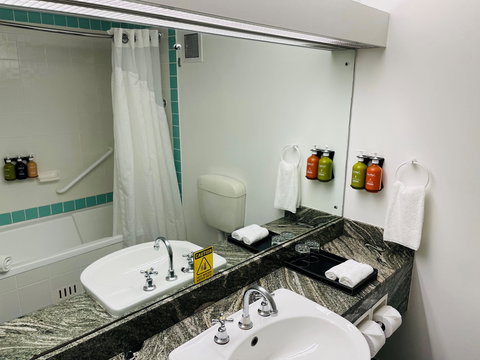 Holiday Inn Parramatta - Tourism Gold Coast 7