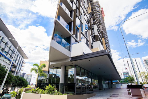 Arise Brisbane One - Tourism Gold Coast 0