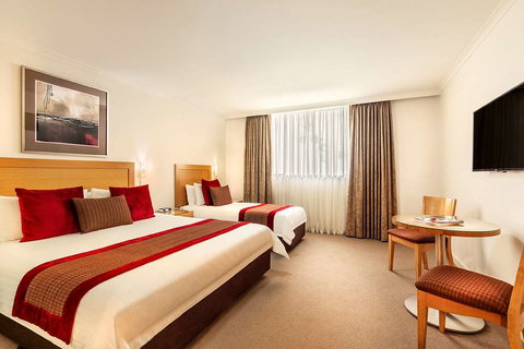 Best Western Plus Travel Inn Hotel - Gold Coast 8