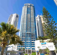 Mantra Towers of Chevron Surfers - Tourism Gold Coast