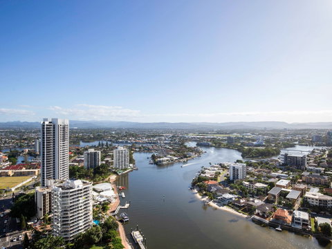 Mantra Towers of Chevron Surfers - Tourism Gold Coast 3