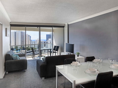 Mantra Towers of Chevron Surfers - Tourism Gold Coast 7