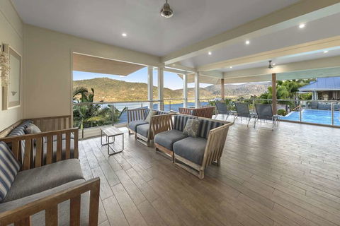 Club Wyndham Airlie Beach - Tourism Gold Coast 4