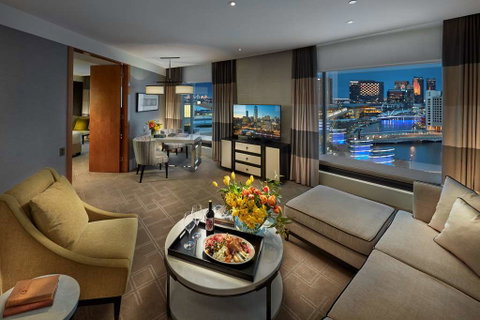 Crown Towers Melbourne - Tourism Gold Coast 11