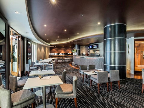 Quay West Suites Melbourne - Tourism Gold Coast 3