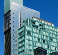 Meriton Suites World Tower - Gold Coast