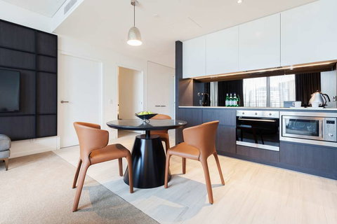 Skye Suites Green Square - Gold Coast 11