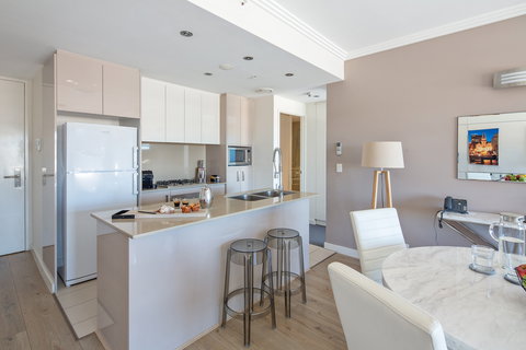 Zara Tower Serviced Apartments - Gold Coast 11