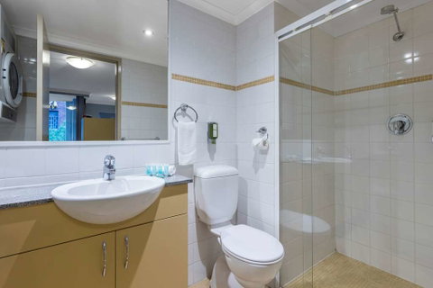 Nesuto Chippendale Sydney Apt Hotel - Tourism Gold Coast 3