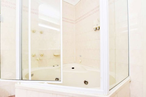 Diplomat Motel Alice Springs - Tourism Gold Coast 17