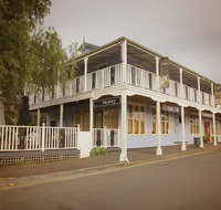 Mole Creek Guest House - Gold Coast