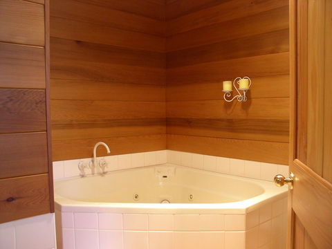 Kemeys Mountain Hideaway - Tourism Gold Coast 2