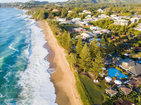 Nautilus Beachfront Villas & Spa - Tourism Gold Coast 0