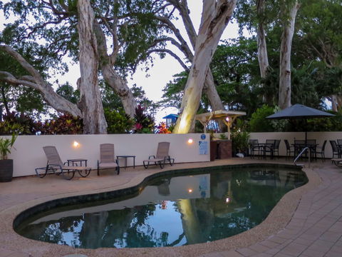 Marlin Waters Beachfront Apts - Tourism Gold Coast 0