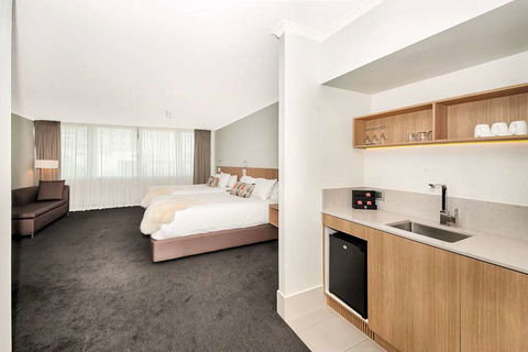 Clarion Hotel Townsville - Tourism Gold Coast 6