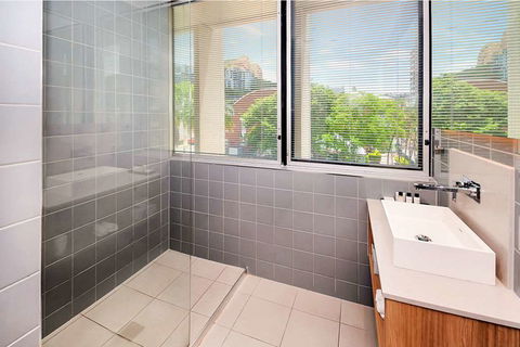 Clarion Hotel Townsville - Tourism Gold Coast 8
