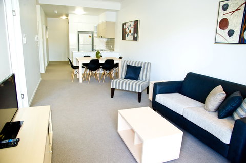 Itara & Jacana Apartments - Tourism Gold Coast 11
