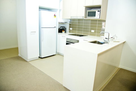 Itara & Jacana Apartments - Tourism Gold Coast 13