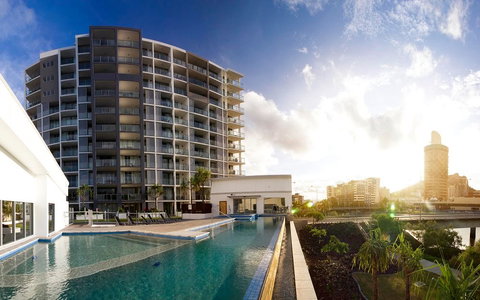Oaks Gateway On Palmer - Tourism Gold Coast 0