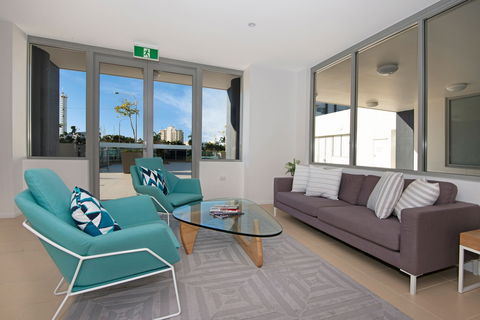 Allure Hotel And Apartments - Tourism Gold Coast 1