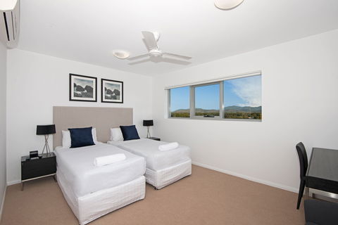 Allure Hotel And Apartments - Tourism Gold Coast 3