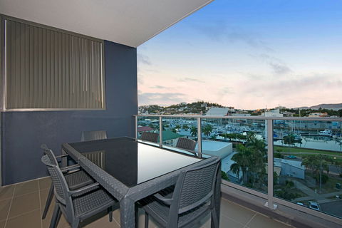 Allure Hotel And Apartments - Tourism Gold Coast 4