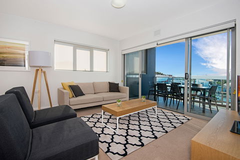 Allure Hotel And Apartments - Tourism Gold Coast 9