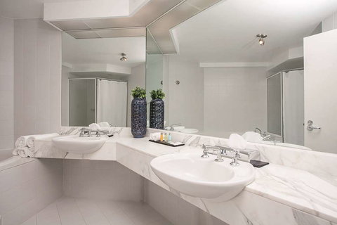 Best Western Plus Hotel Lord Forrest - Tourism Gold Coast 17