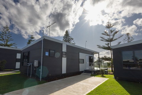 Discovery Parks Koombana Bay - Tourism Gold Coast 2