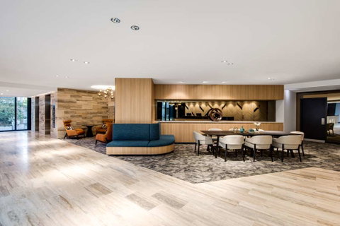 Vibe Hotel North Sydney - Tourism Gold Coast 4