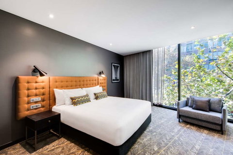 Vibe Hotel North Sydney - Tourism Gold Coast 11