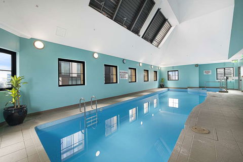 YEHS Hotel Sydney Harbour Suites - Tourism Gold Coast 9