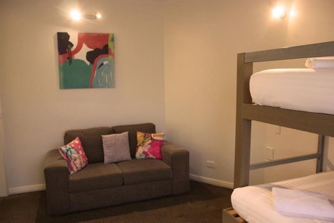Swan Hill Resort - Tourism Gold Coast 10