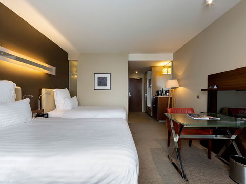 Pullman Hotel At Sydney Olympic Park - Tourism Gold Coast 7