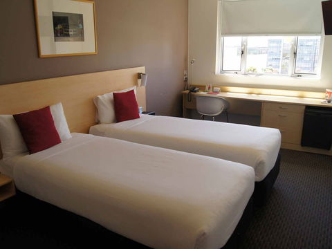 Hotel Ibis Sydney Olympic Park - Tourism Gold Coast 5