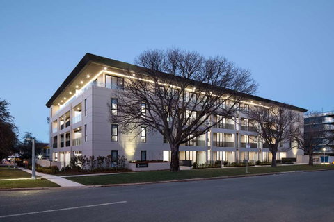 Knightsbridge Canberra - Tourism Gold Coast 0