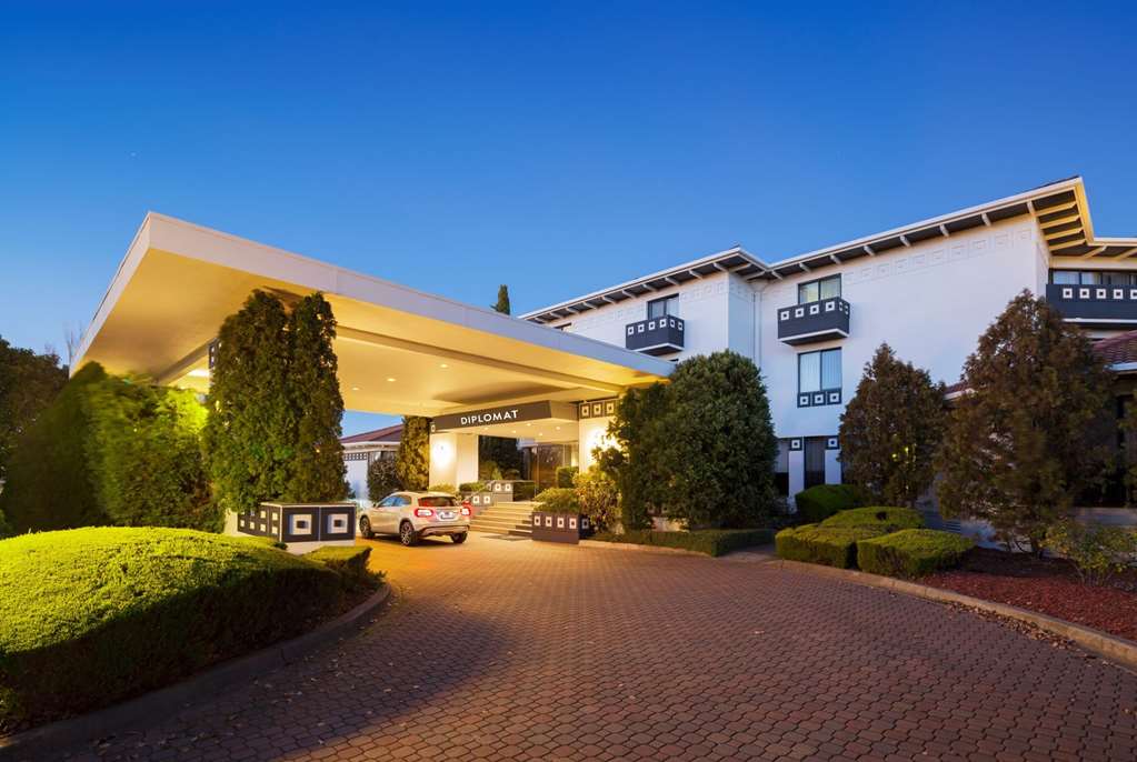 Griffith ACT Tourism Gold Coast