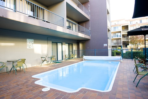 Pinnacle Apartments - Tourism Gold Coast 6