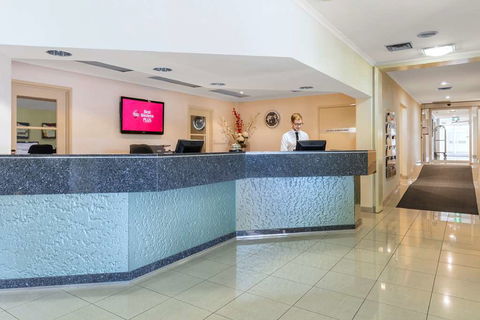 Best Western Plus Garden City Hotel - Tourism Gold Coast 0