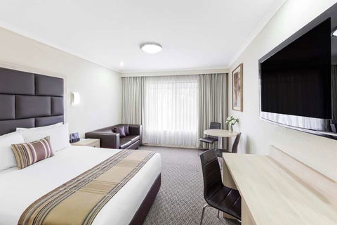Best Western Plus Garden City Hotel - Tourism Gold Coast 5