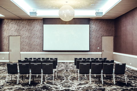 Holiday Inn Warwick Farm - Tourism Gold Coast 7