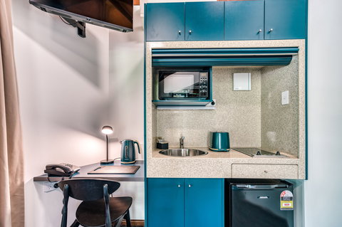 Palms City Resort - Tourism Gold Coast 9