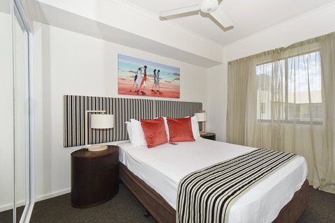 Metro Advance Apartments & Hotel - Tourism Gold Coast 3