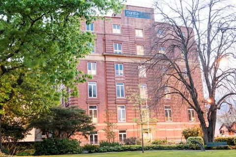 Mantra One Sandy Bay Road - Tourism Gold Coast 0