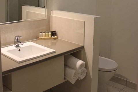 Swan Hill Resort - Tourism Gold Coast 1