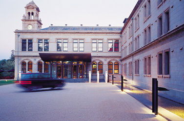 Mansion Hotel & Spa - Tourism Gold Coast 1