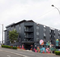 Hotel Hacienda - Tourism Gold Coast