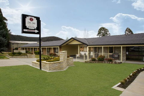 Zig Zag Motel - Tourism Gold Coast 1