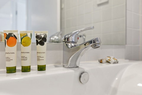 Astra Apartments Parramatta - Tourism Gold Coast 1