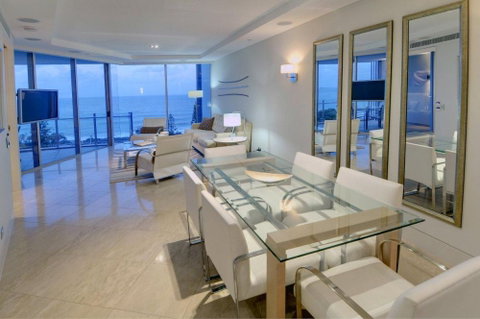 Oceans Mooloolaba - Tourism Gold Coast 2